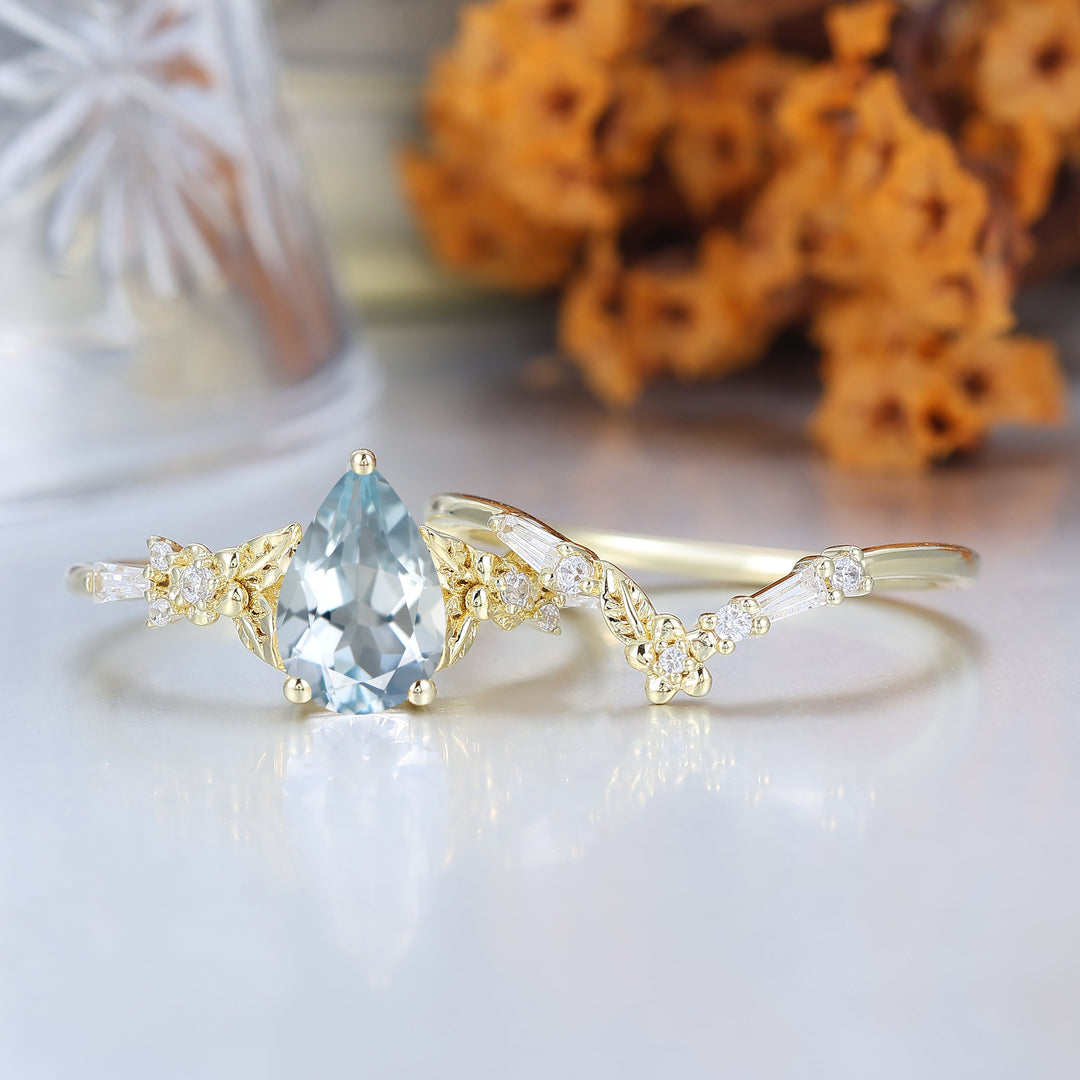 Nature Inspired Aquamarin Blumen Brautset Birnenschliff Vintage Goldring Stapelset