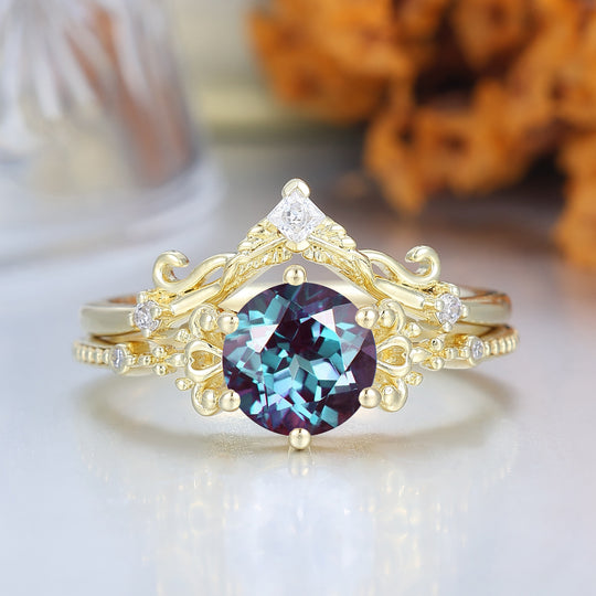 Artsy Milgrain Alexandrite Floral Ring Set Vine Design 14K Gold Alexandrite Women Rings