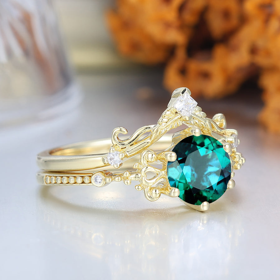 Ornate Vintage  14K Emerlad Wedding Set Engagement Ring Romantic Bridal Set  Engagement Ring