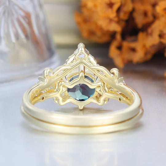 Artsy Milgrain Alexandrite Floral Ring Set Vine Design 14K Gold Alexandrite Women Rings