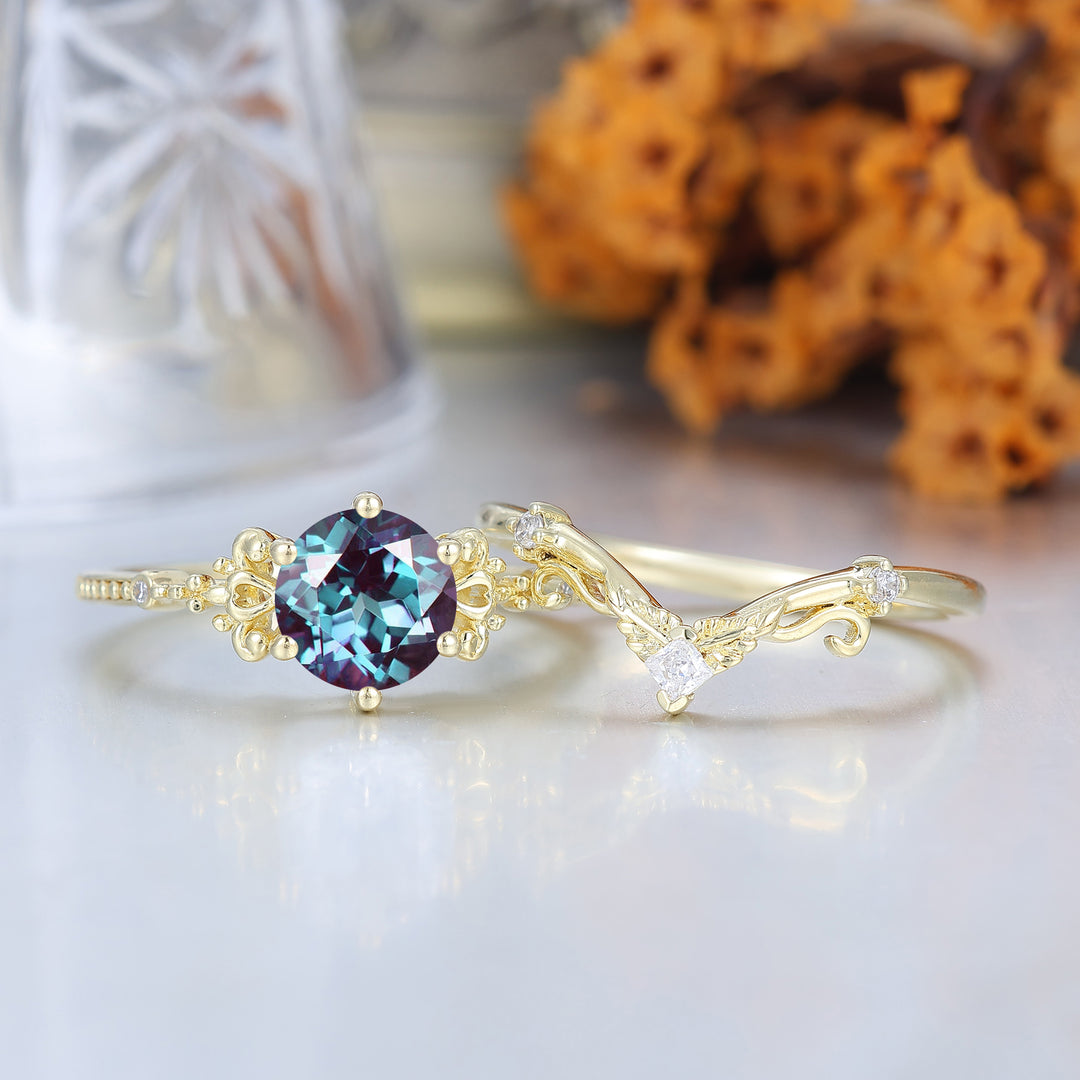 Artsy Milgrain Alexandrite Floral Ring Set Vine Design 14K Gold Alexandrite Women Rings