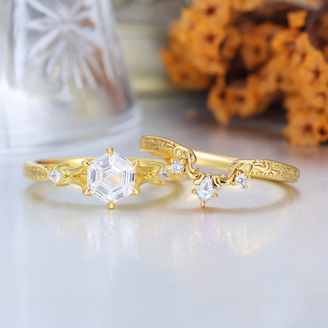Dainty Hexagon Cut Moissanite 2pcs Women Wedding Ring Set Geometric Engraved Bridal Ring