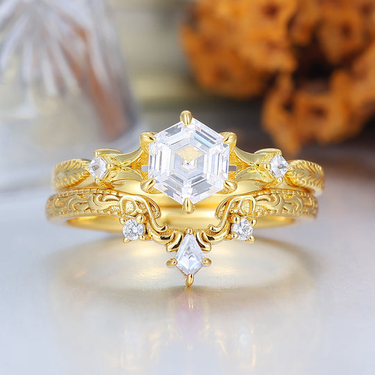 Dainty Hexagon Cut Moissanite 2pcs Women Wedding Ring Set Geometric Engraved Bridal Ring