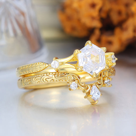 Dainty Hexagon Cut Moissanite 2pcs Women Wedding Ring Set Geometric Engraved Bridal Ring