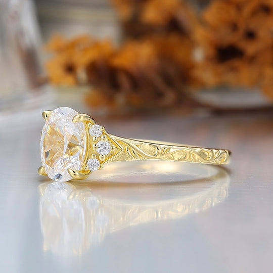 14K Bague de fiançailles romantique en moissanite taille ovale, bague de mariage en or rose avec grappe