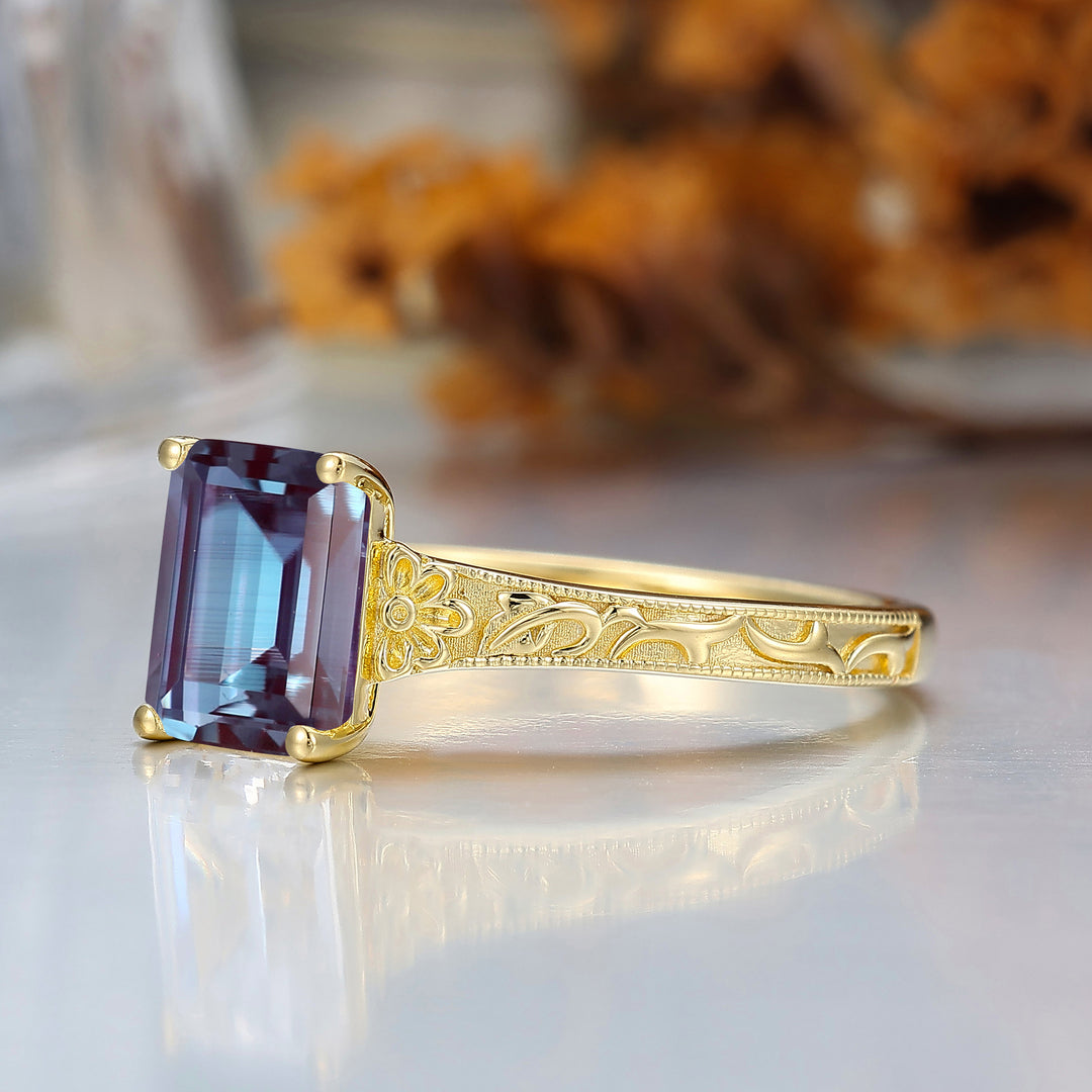 14K Solid Gold Solitaire 2CT Emerald Cut Filigreed Alexandrite Bridal Ring Baroque-inspired Women Ring