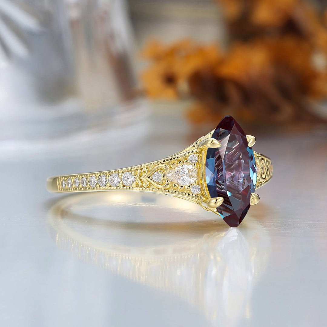 Vintage Marquise Cut Alexandrite Filigree Setting Ring Solid Yellow Gold Wedding Ring For Her