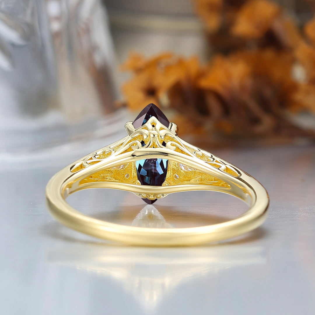 Vintage Marquise Cut Alexandrite Filigree Setting Ring Solid Yellow Gold Wedding Ring For Her