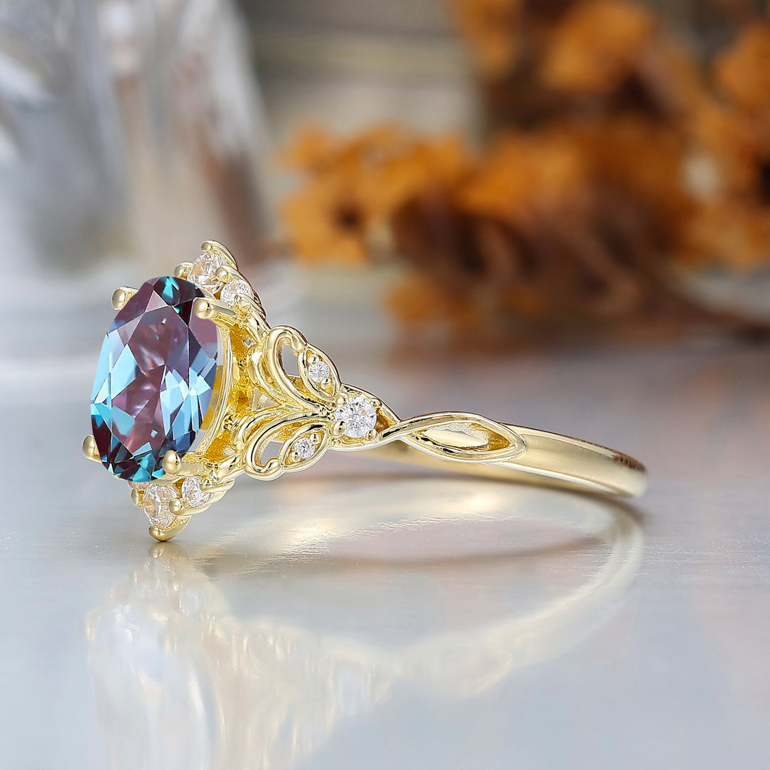 Art Deco Cluster Oval Cut Alexandrite Engagement Ring 14K Gold Hollow Carved Bridal Ring