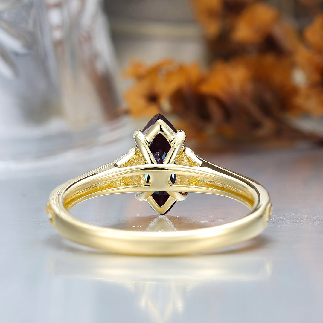Vintage Filigree Solitaire Marquise Cut Alexandrite Engagement Ring 14K Gold Bridal Ring