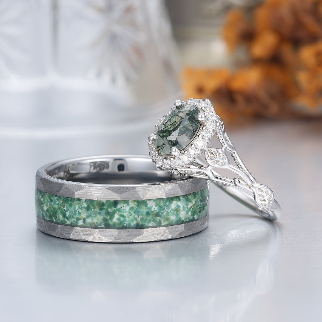 Anelli da Coppia Personalizzati con Agata Muschio Verde ovale a Corona Floreale - Set Unico di Fedi nuziali