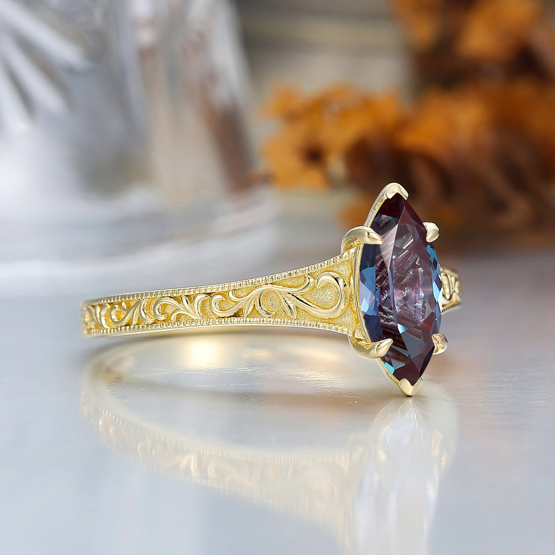 14K Vintage Marquise Solitaire Yellow Gold Alexandrite Engagement Ring Filigree Wedding Ring