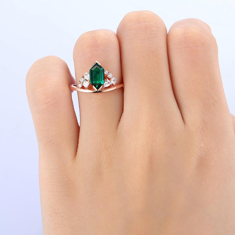 1.1 CT Hexagon Cut Cluster Emerald Engagement Ring in Sterling Silver - Esdomera