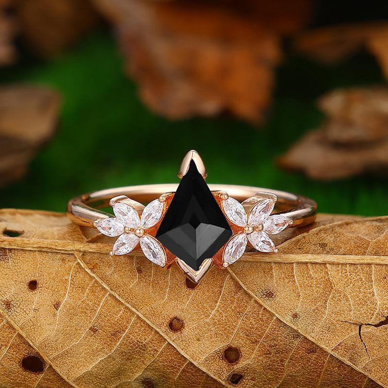 1.35 CT Kite Cut Cluster Natural Black Onyx Flower Ring - Esdomera