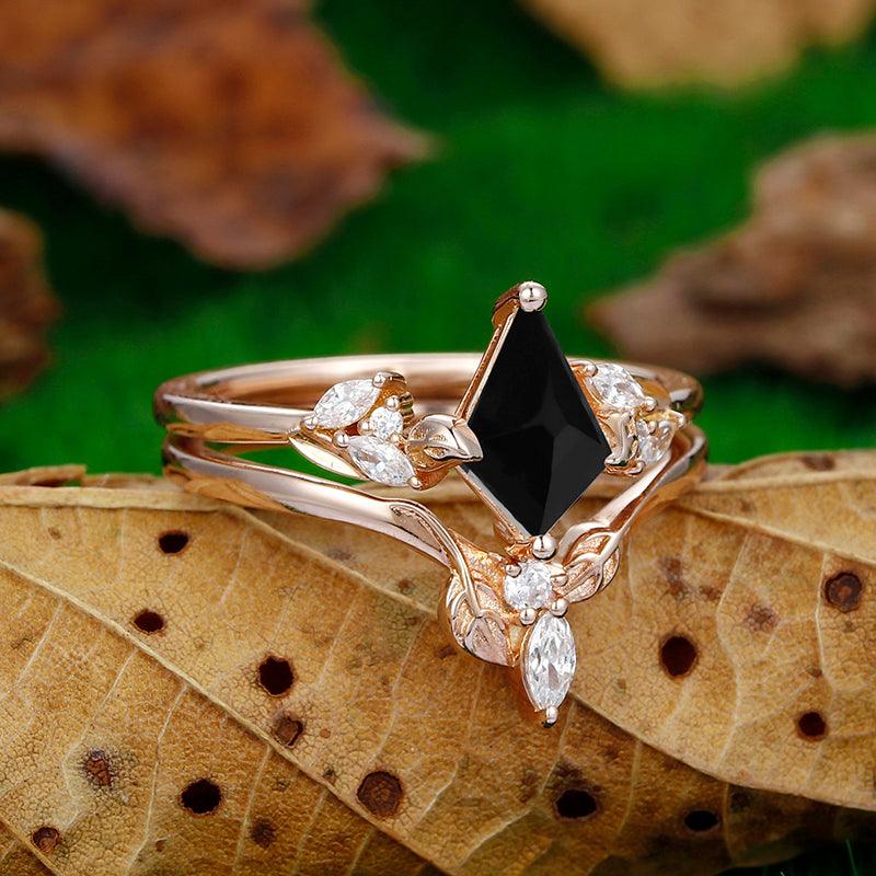1.35 CT Kite Cut Cluster Natural Black Onyx Ring Set Art Deco leaf V Shaped Matching Band - Esdomera