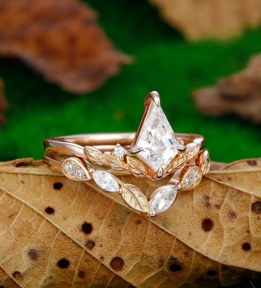 1.35CT Kite Cut 6*9mm Moissanite Ring Set Unique Ring Leaf Design Ring Prong Setting Ring - Esdomera