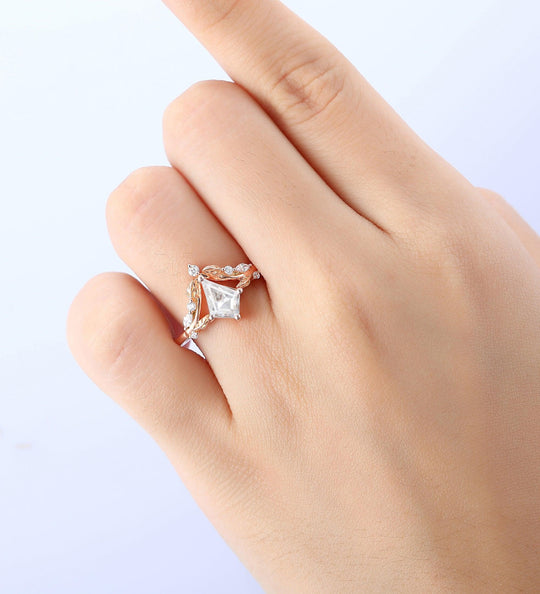 1.35CT Kite Cut Moissanite Ring Leaf Design Ring Crown Ring - Esdomera