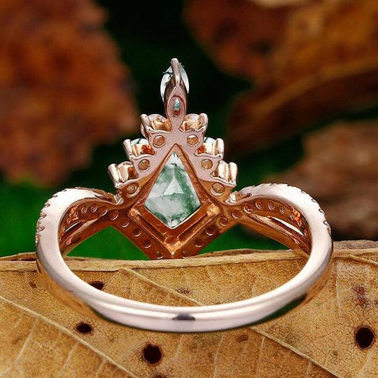 1.35CT Kite Cut Moss Agate  Halo Engagement Ring Moissanite Filigree Shaped Band