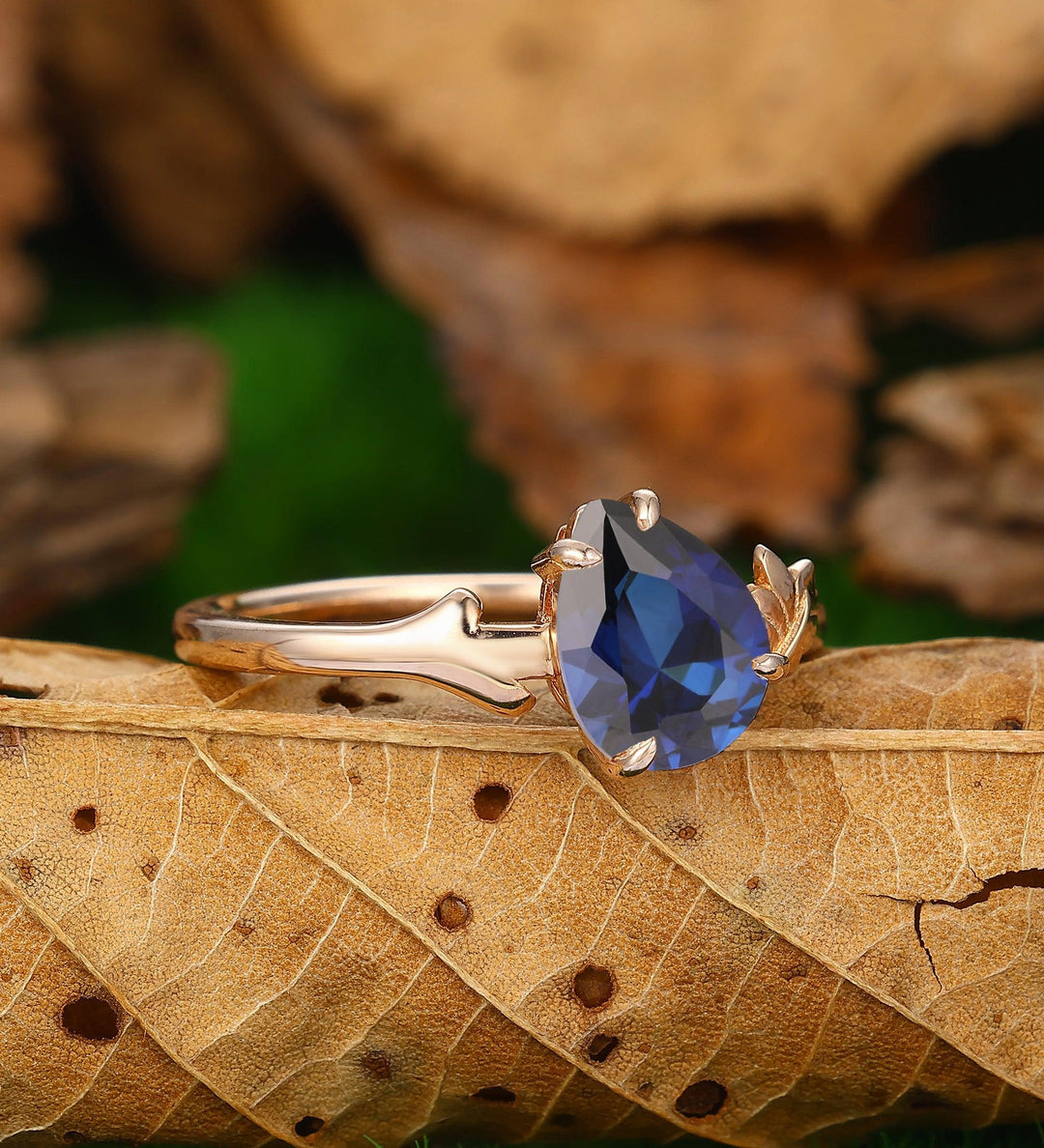 1.35CT Pear Shaped Sapphire Solitaire Leaf Design Wedding Bridal Ring - Esdomera