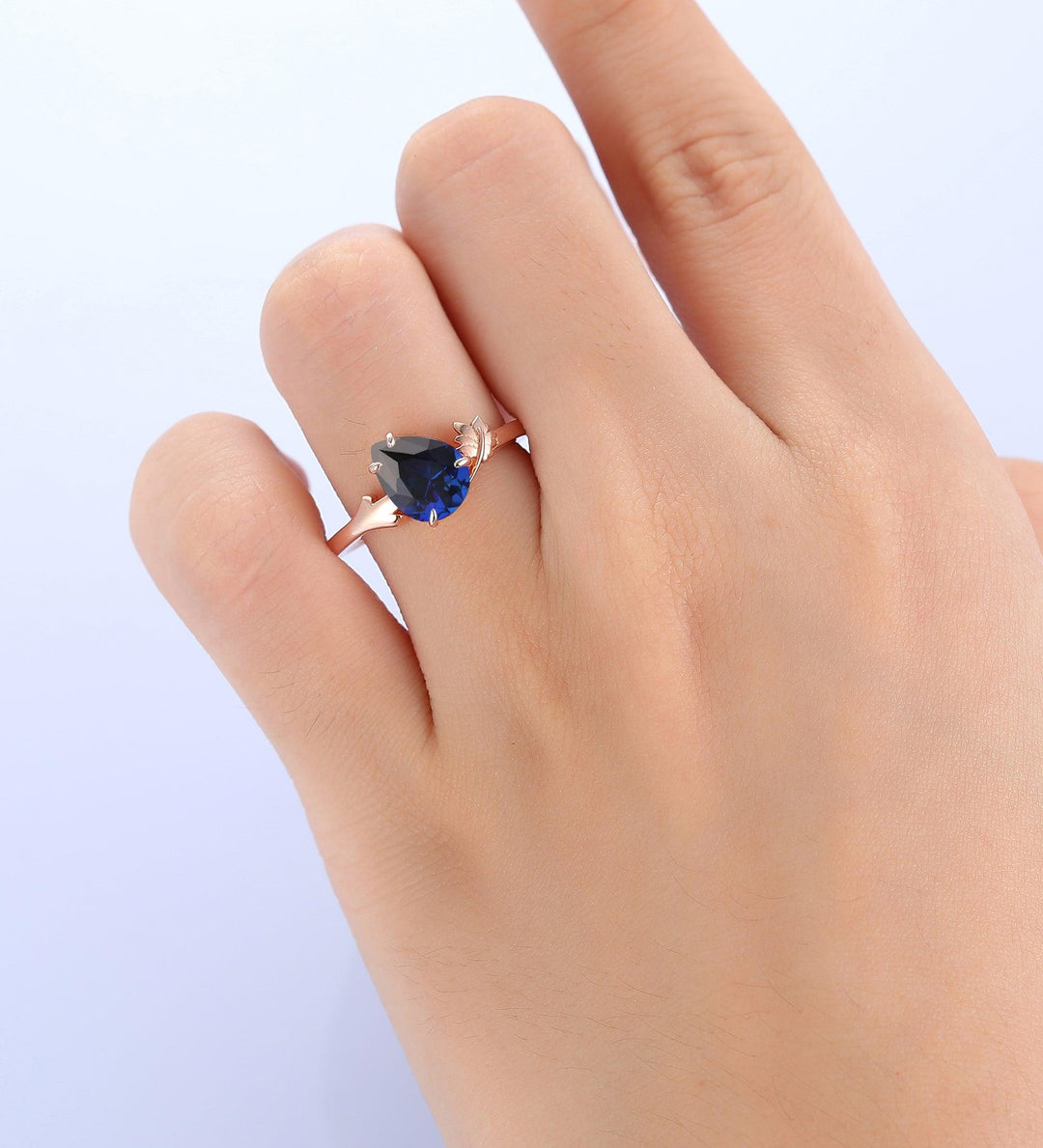 1.35CT Pear Shaped Sapphire Solitaire Leaf Design Wedding Bridal Ring - Esdomera