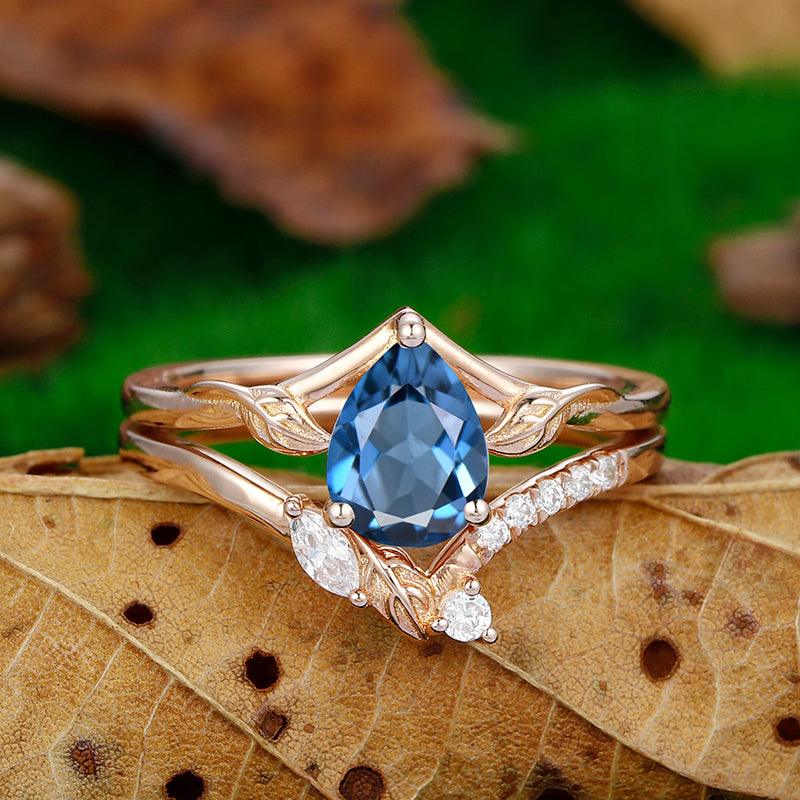 1.3CT Pear Shape London blue topaz natural leaf design Bridal ring set - Esdomera