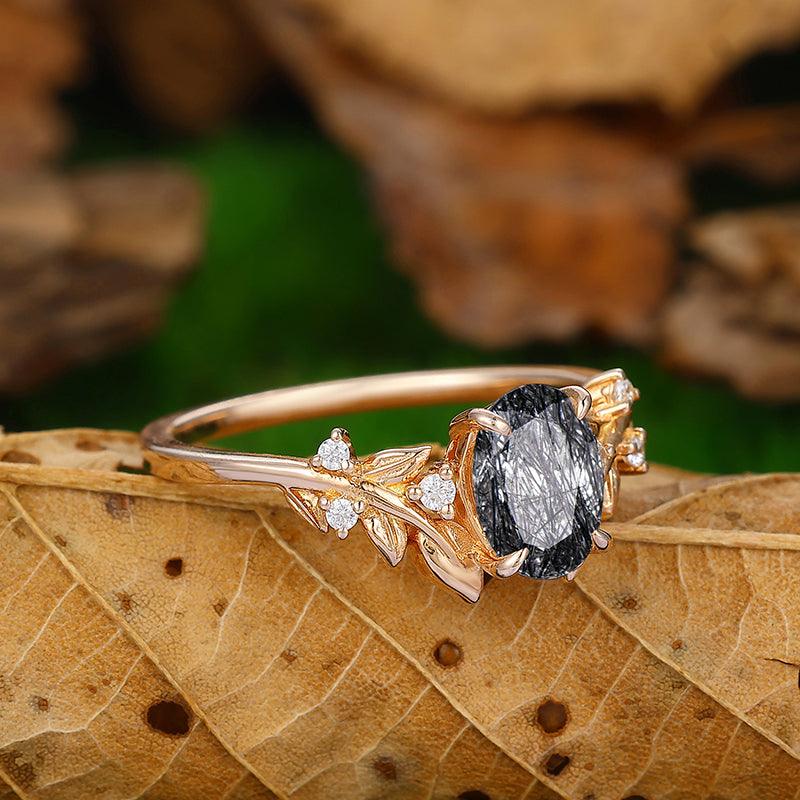 Anello in argento con zirconi - Italia Anello in argento con zirconi - Italia