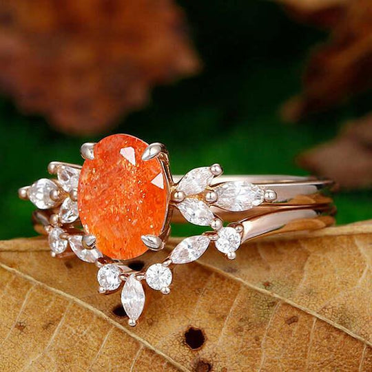 1.5 CT Oval Cut Nature Orange Sunstone Leaf Ring Set Eternity ring - Esdomera