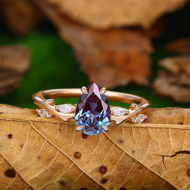 1.5 CT Pear Cut 18k Rose Gold Marquise Leaf Twig Alexandrite Bridal Anniversary Ring - Esdomera