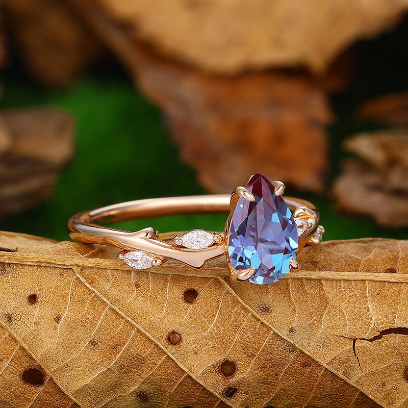 1.5 CT Pear Cut 18k Rose Gold Marquise Leaf Twig Alexandrite Bridal Anniversary Ring - Esdomera