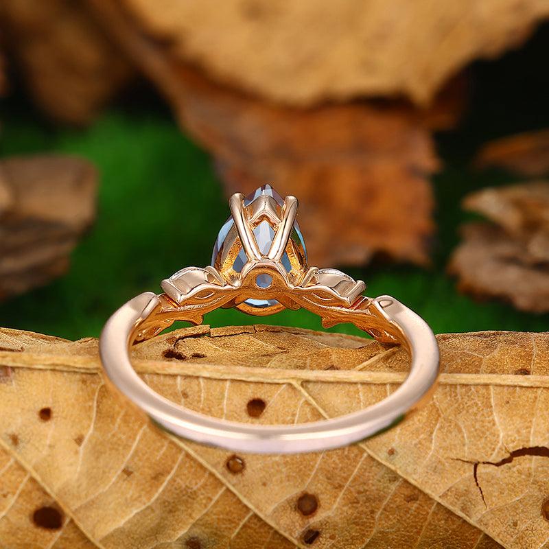 1.5 CT Pear Cut 18k Rose Gold Marquise Leaf Twig Alexandrite Bridal Anniversary Ring - Esdomera