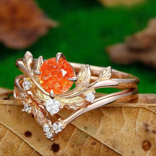 1.5 CTRound Cut Nature Inspired Orange Sunstone Leaf Twist  Ring