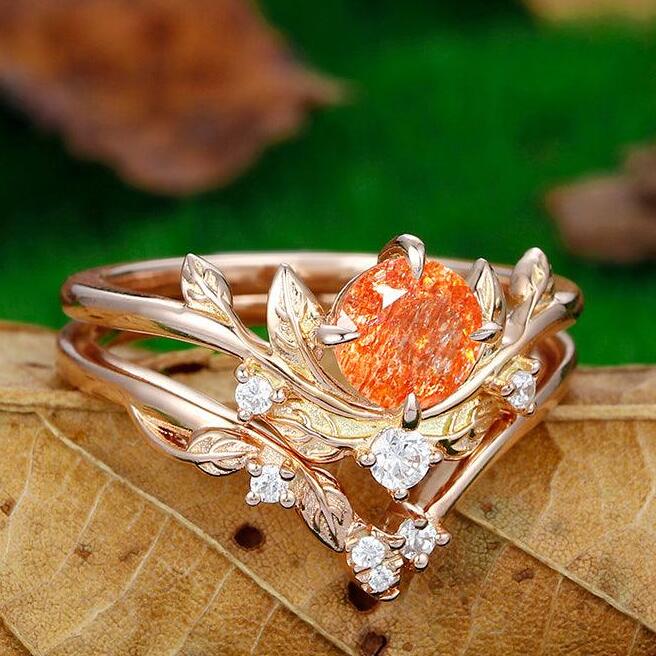 1.5 CTRound Cut Nature Inspired Orange Sunstone Leaf Twist  Ring