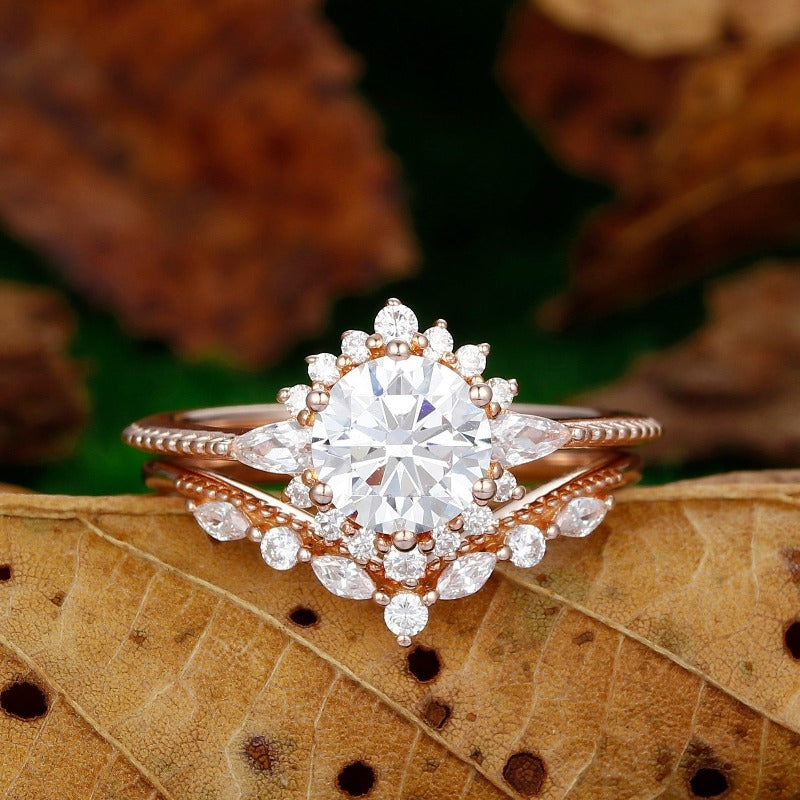 1.5Carat Round Cut Stacking Matching Milgrain Design Moissanite Bridal Ring Set - Esdomera