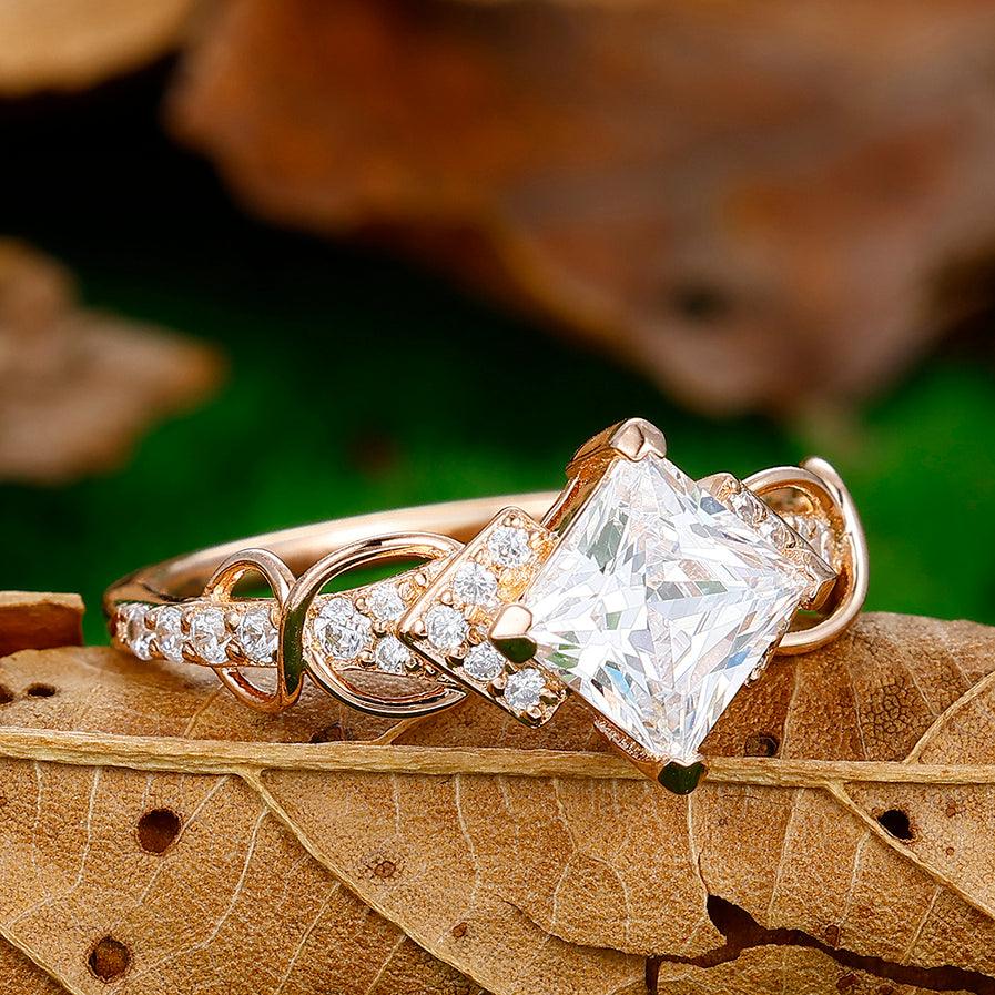 Anello Solitario Oro Giallo Taglio Goccia Moissanite - Foto 5