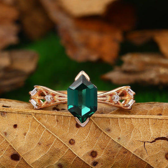 1.8Carat Hexagon Shaped Lab Created Emerald Engagement Ring - Esdomera