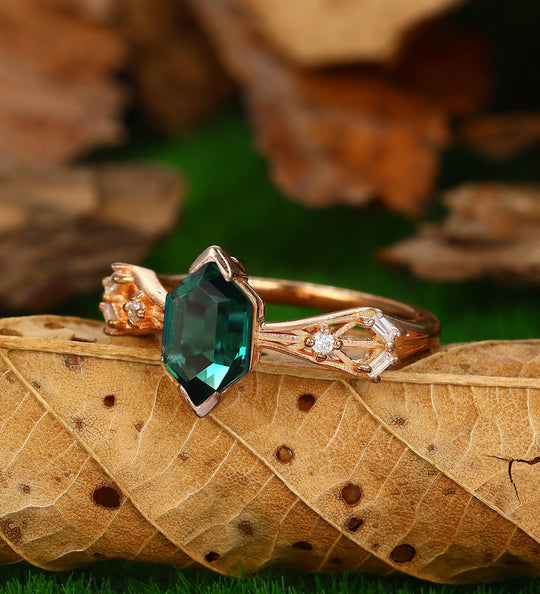 1.8Carat Hexagon Shaped Lab Created Emerald Engagement Ring - Esdomera