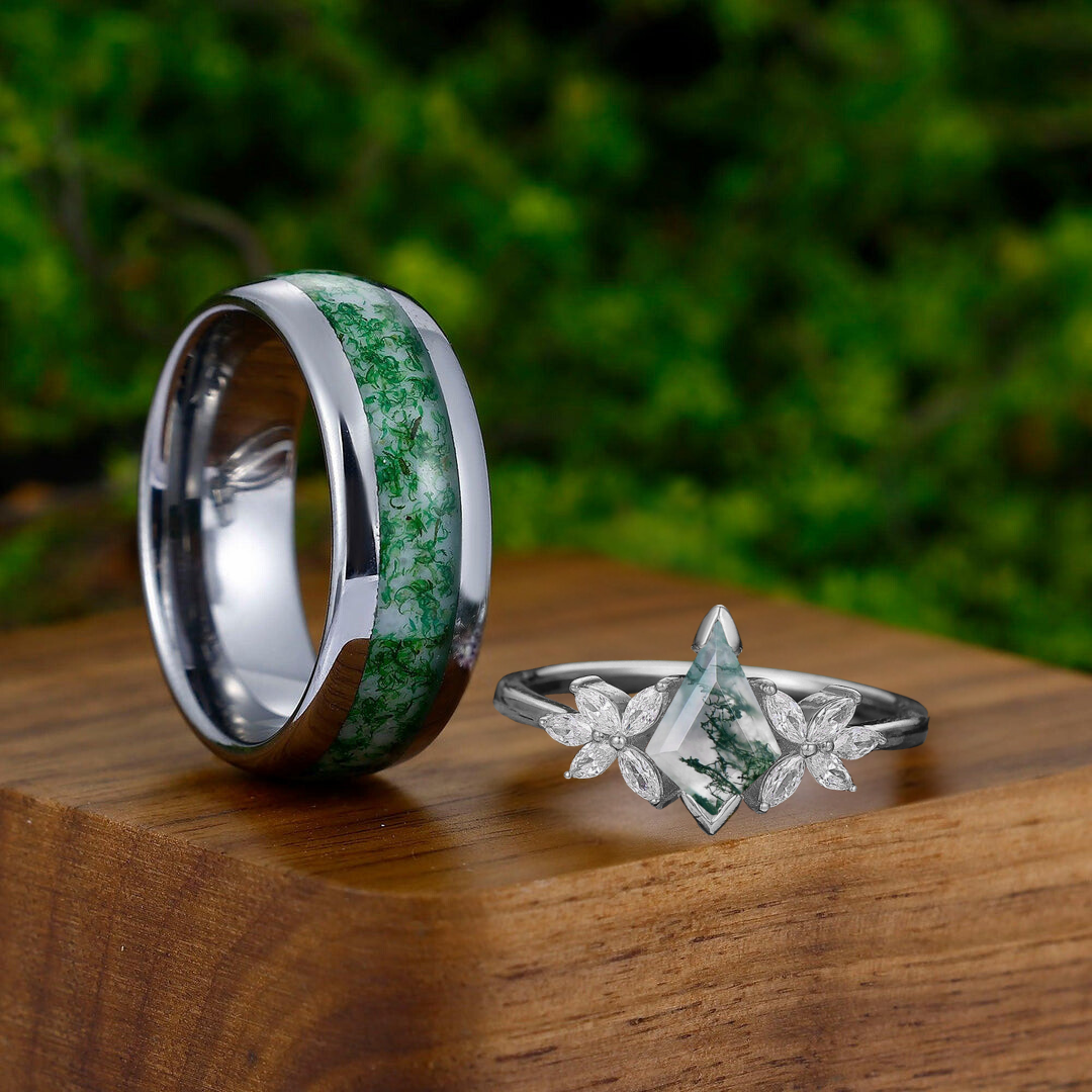 Retro Kite Cut Natural Moss Agate Petal His and Hers Wedding Ring Tungsten Matching Ring