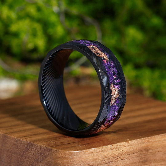 Hammered Damascus Steel - Crushed Gold Foil and Amethyst Inlay Men’s Promise Ring Unisex Bands