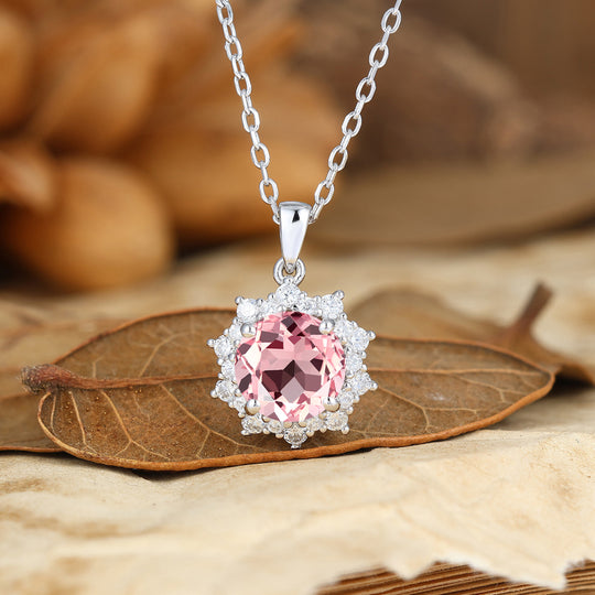 Romantica Collana con Pendente Rotondo in Morganite Rosa con Fiori e Moissaniti Pavé, Collana in Oro 14K per Lei