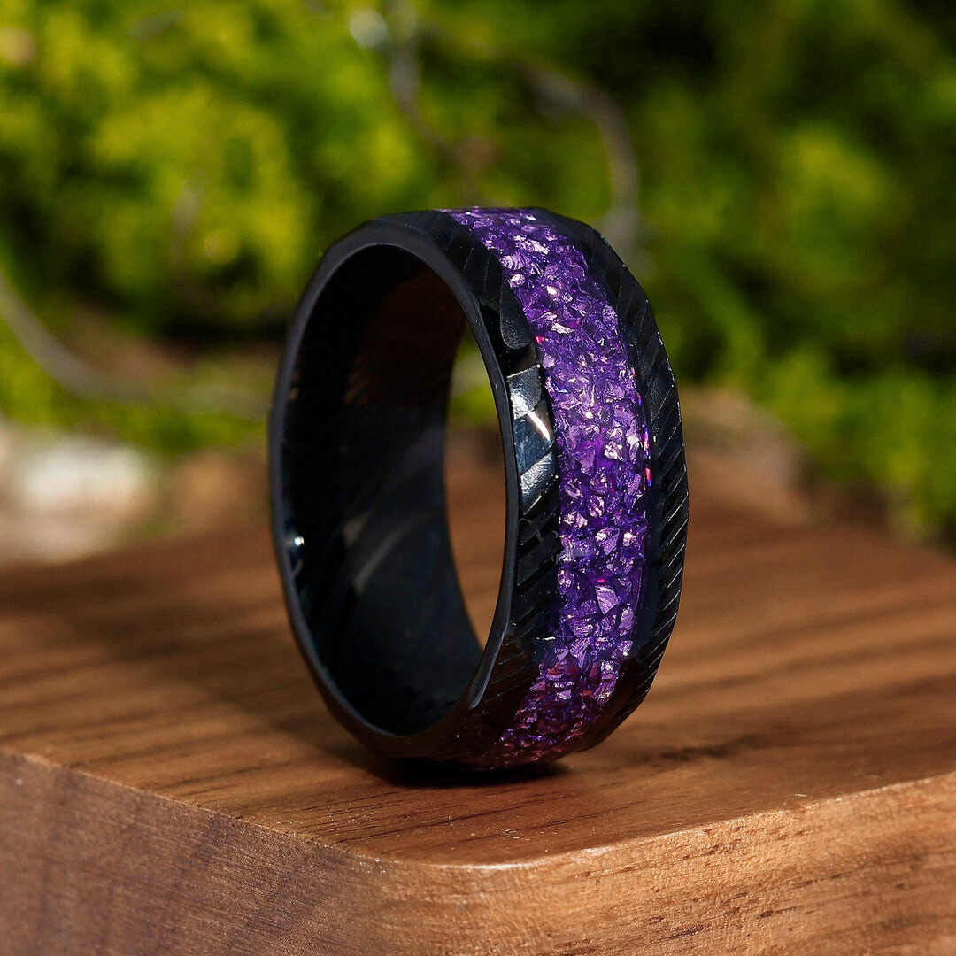 Natural Amethyst Damascus Steel Men' s Ring Hammered Black Unisex Wedding Band