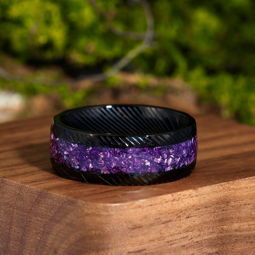 Natural Amethyst Damascus Steel Men' s Ring Hammered Black Unisex Wedding Band