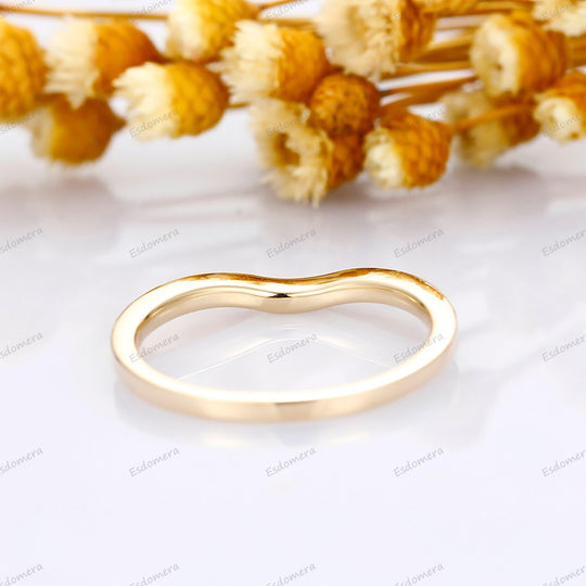 18K Solid Gold Curved Wedding Band Dainty Gold Ring For Women - Esdomera