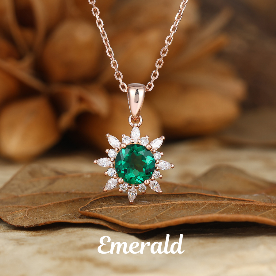 Florale Smaragd-Anhänger-Halskette mit Pavé-Set Moissaniten Jubiläums-Braut-Anhänger