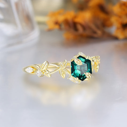 Anillo de compromiso para mujer con corte hexagonal, hiedra botánica y esmeralda, anillo de boda para ella con hoja esculpida y esmeralda
