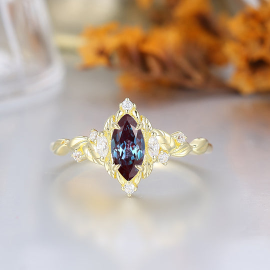 Bague de mariée Alexandrite Halo Marquise Feuille Art déco en or torsadé, bague d’anniversaire Alexandrite