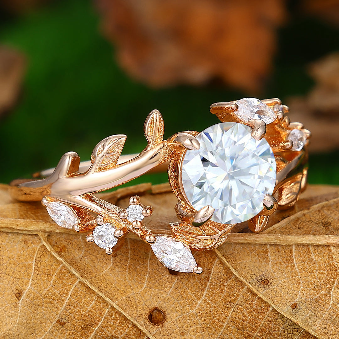 Twig Branch Round Shaped Lab Grown Diamond Engagement Ring