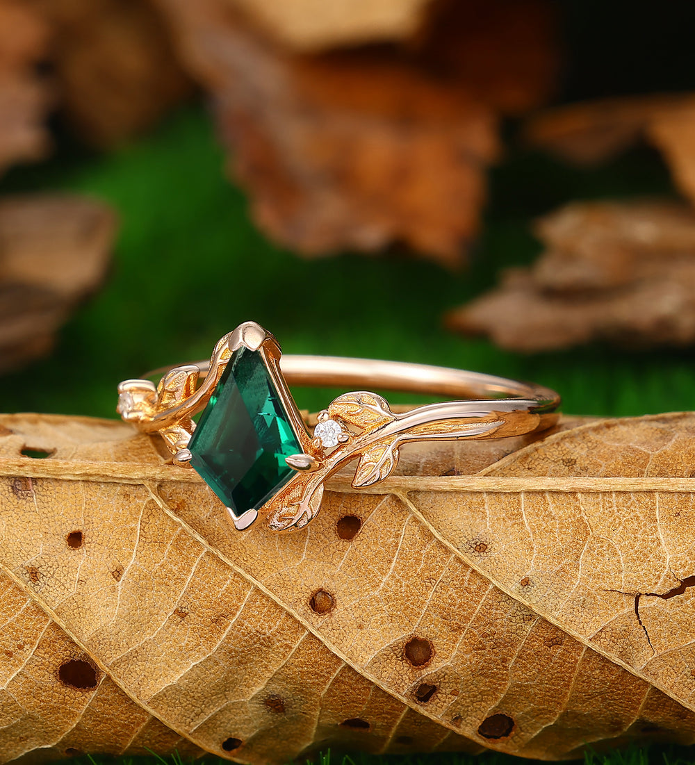 Unique Kite Shaped 6x9mm Lab Created Emerald Engagement Ring Leaf Vine Bridal Anniversary Ring