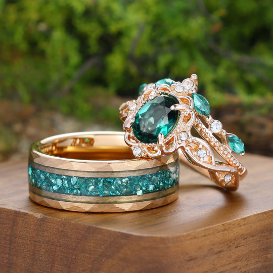 Conjunto de anillos de pareja con diseño floral milgrain esmeralda inspirado en el barroco, chapado en oro rosa