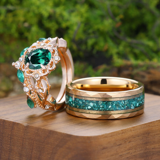 Conjunto de anillos de pareja con diseño floral milgrain esmeralda inspirado en el barroco, chapado en oro rosa