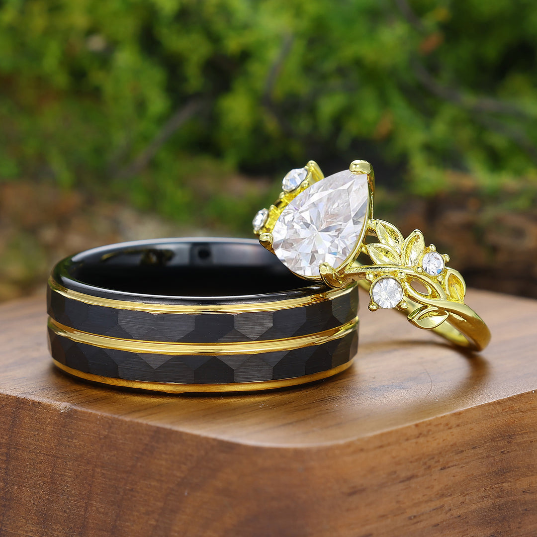 Exquisite Blattgravur Birnenförmige Moissanit Goldbeschichtete Partner-Ringe Für Ihn Und Sie